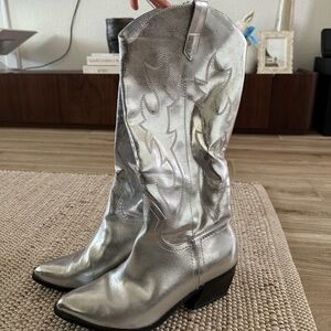 ✨ Metallic Silver Western Cowboy Boots ✨